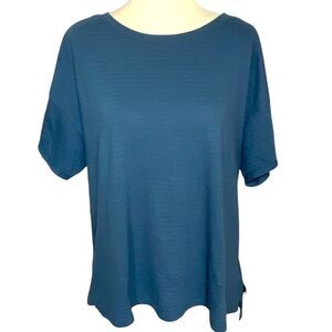 THE NORTH FACE blue hi/lo short sleeve tee size XL